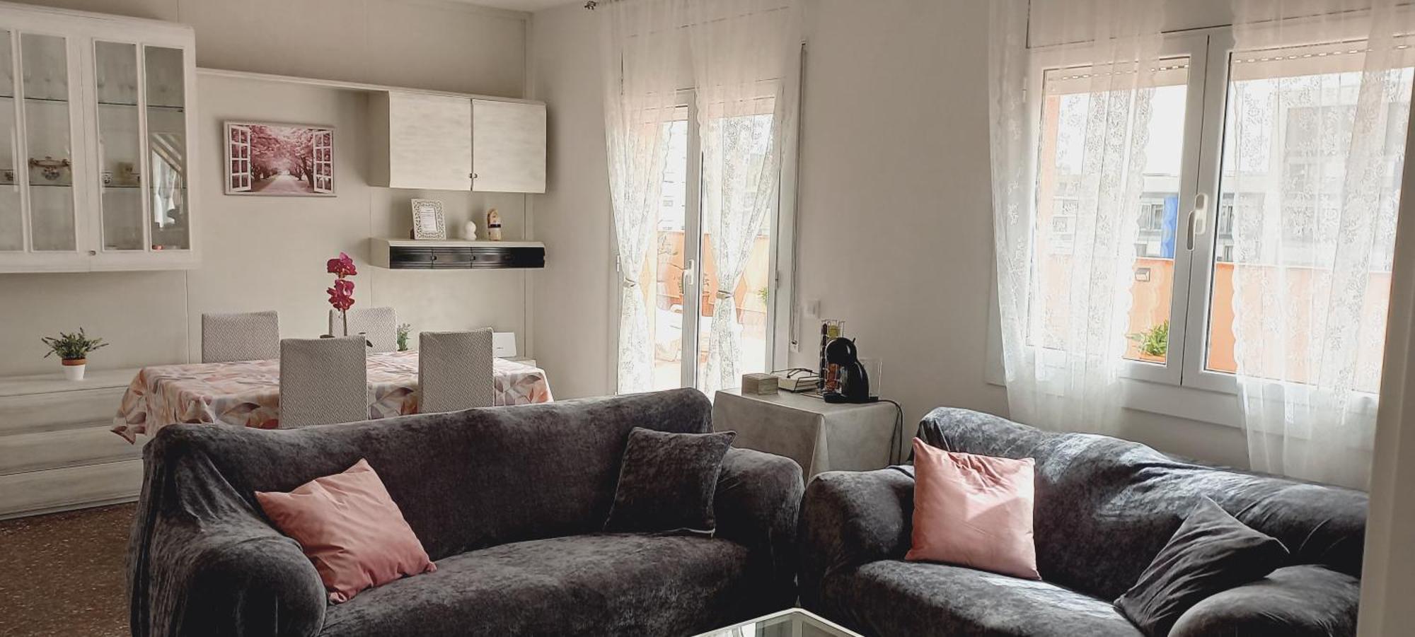 Cozy And Sunny Penthouse Fira Bcn Leilighet L'Hospitalet de Llobregat Eksteriør bilde